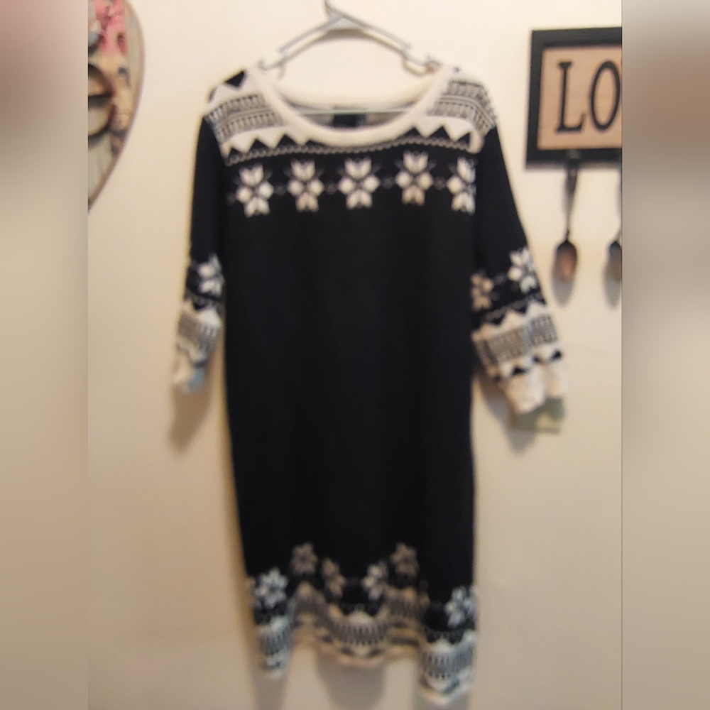 Asks curve sweater dress size 20 fits like size 16